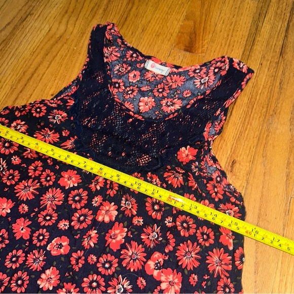 Olsenboye Top - Picture 5 of 6